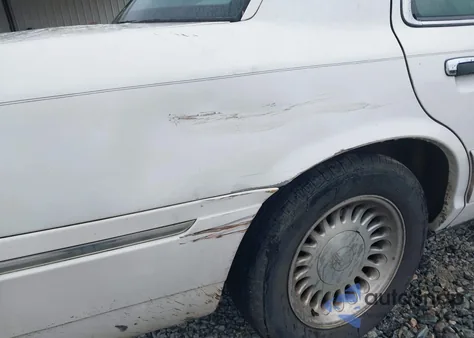 1999 Mercury Grand Marquis Ls z USA, uszkodzony, nr VIN 2MEFM75W3XX686128